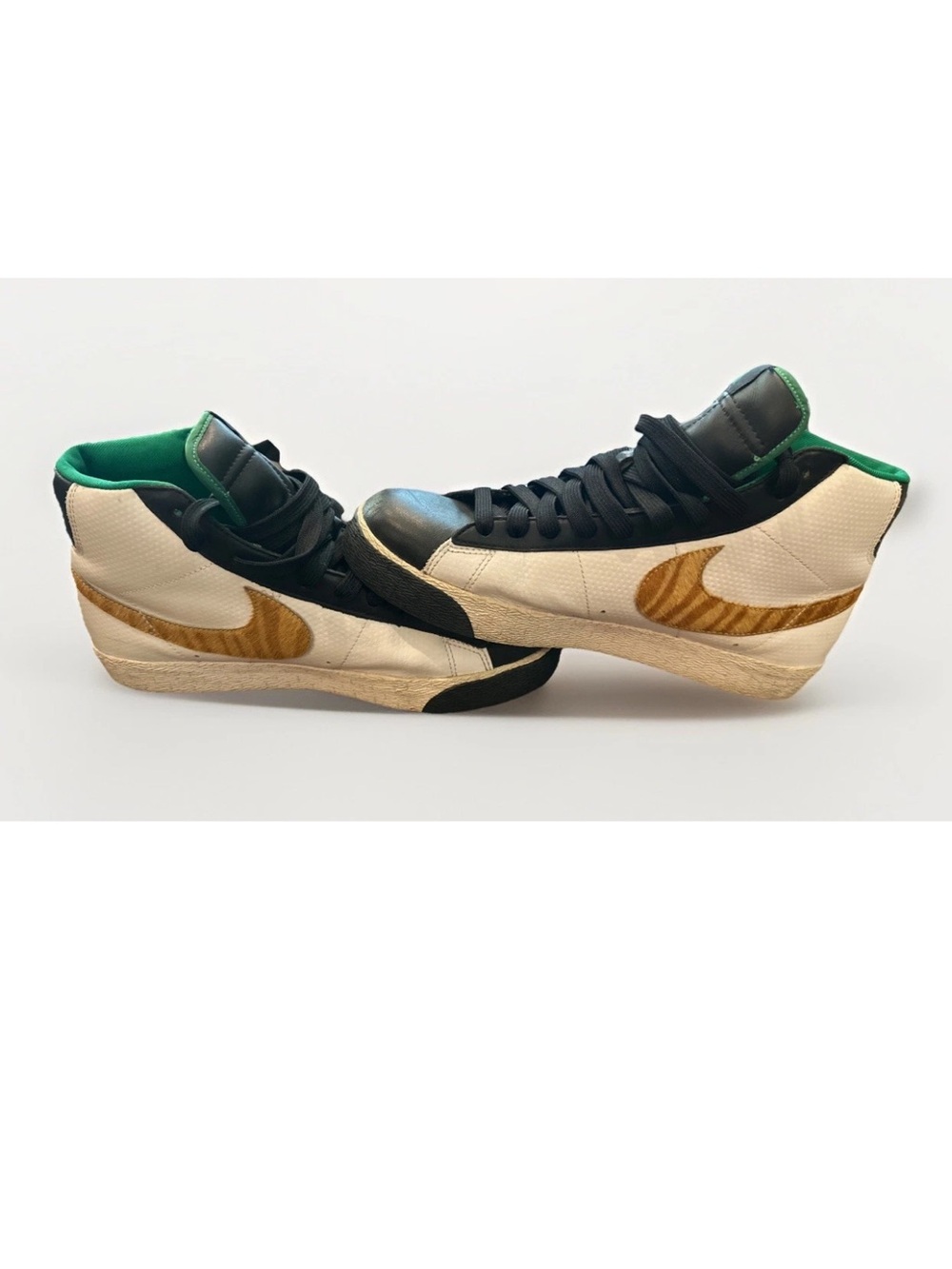 Nike Blazer High Premium Tiger Woods Size 10 330245-131 Green Jacket Golf Rare